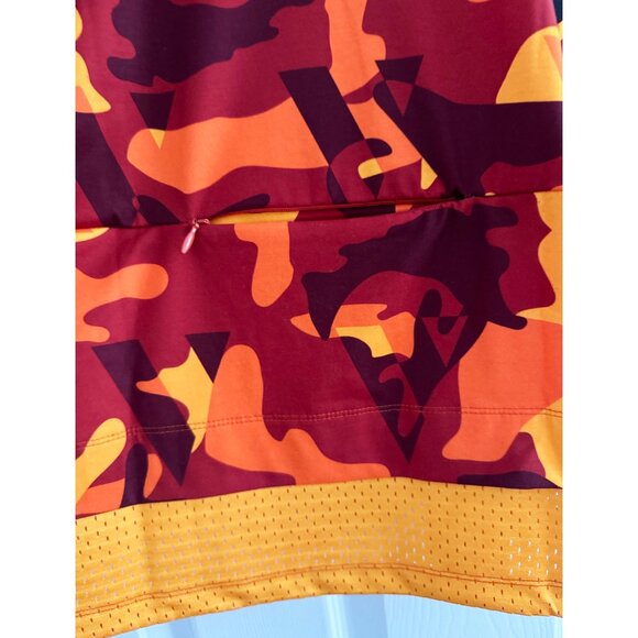 NWT Aarmy Camo Print Racerback Top, size Small - Picture 7 of 10